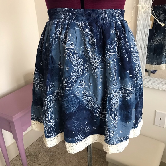 3/10$🍁True Craft Skirt - Picture 1 of 9